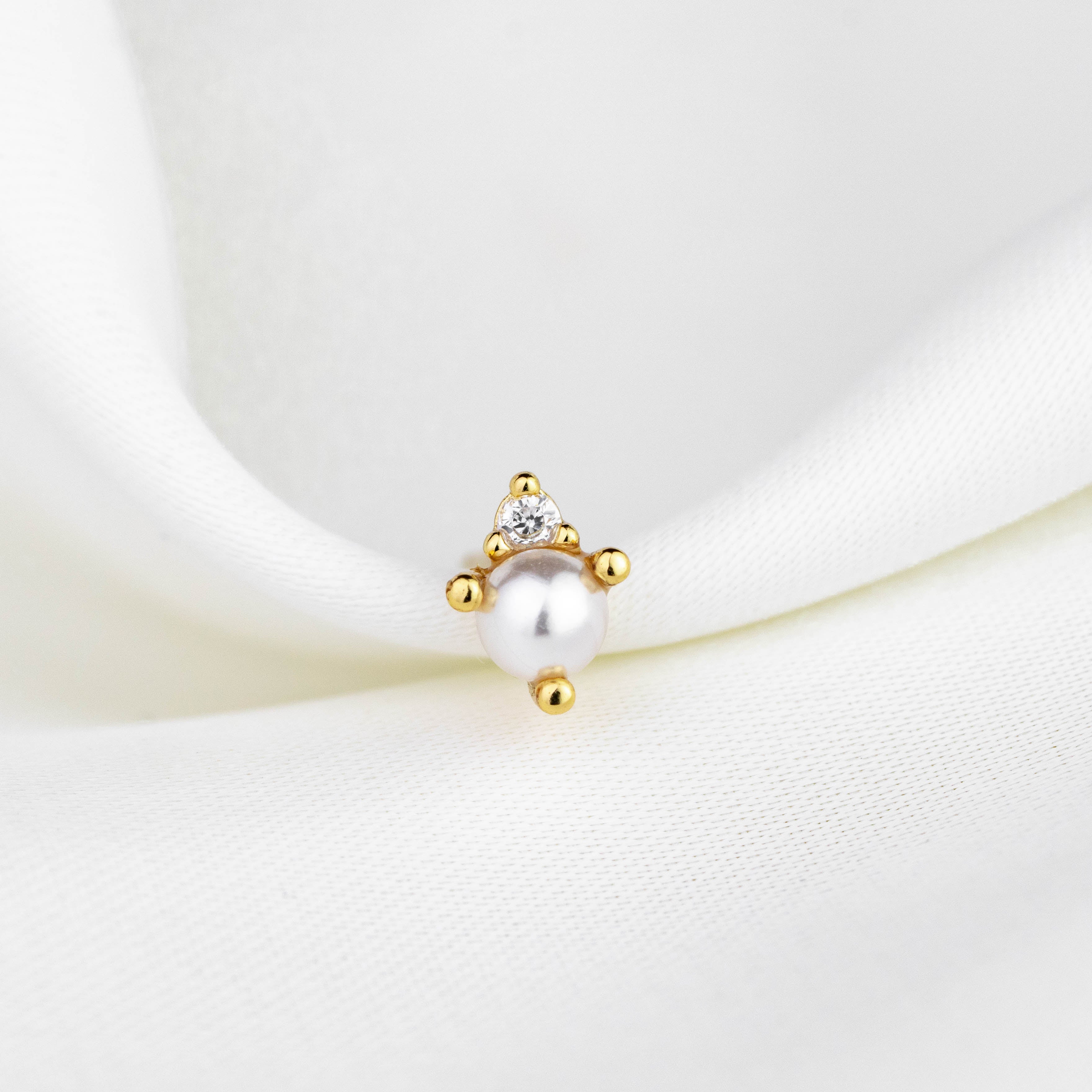 Delicate Sparkling Pearl Stud - Image 5