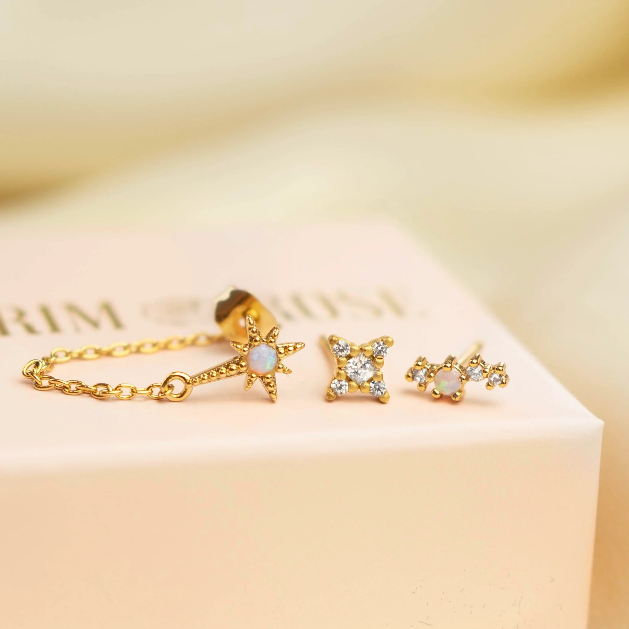 Diamond Cubic Stud - Image 3