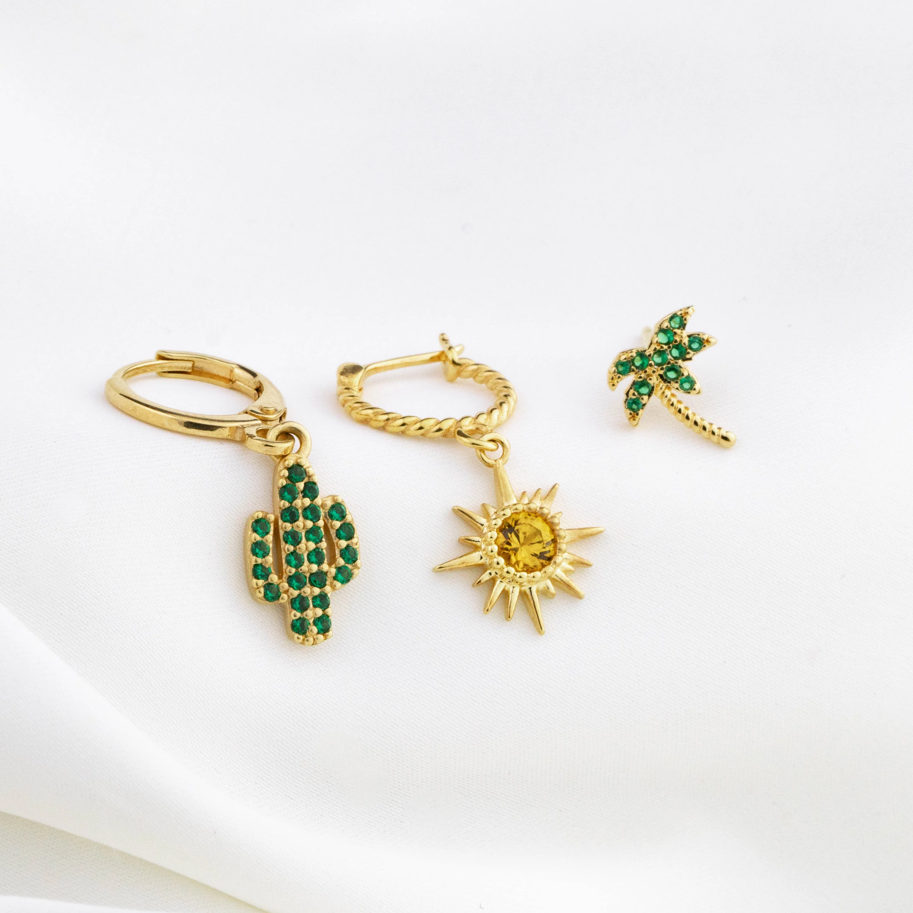 Golden Sun Twisted Hoop Earring - Image 3