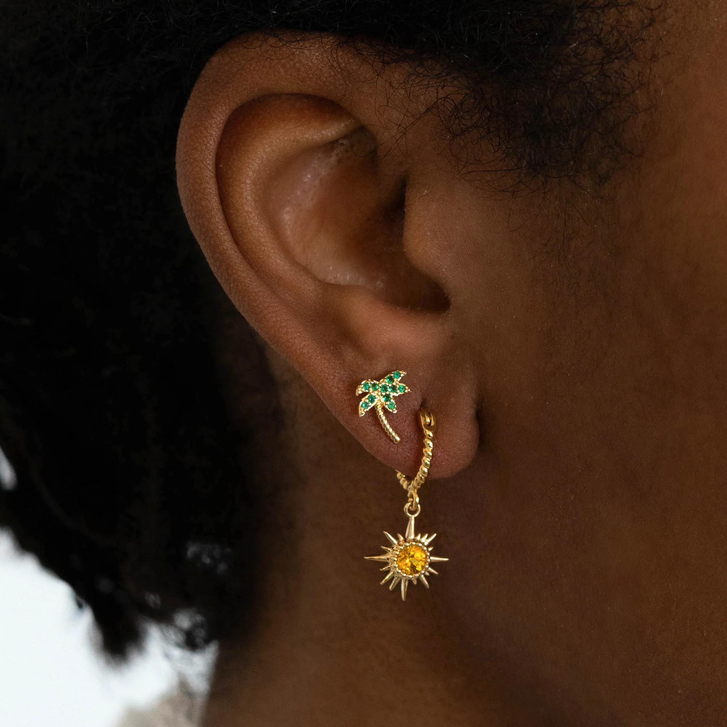 Golden Sun Twisted Hoop Earring - Image 4