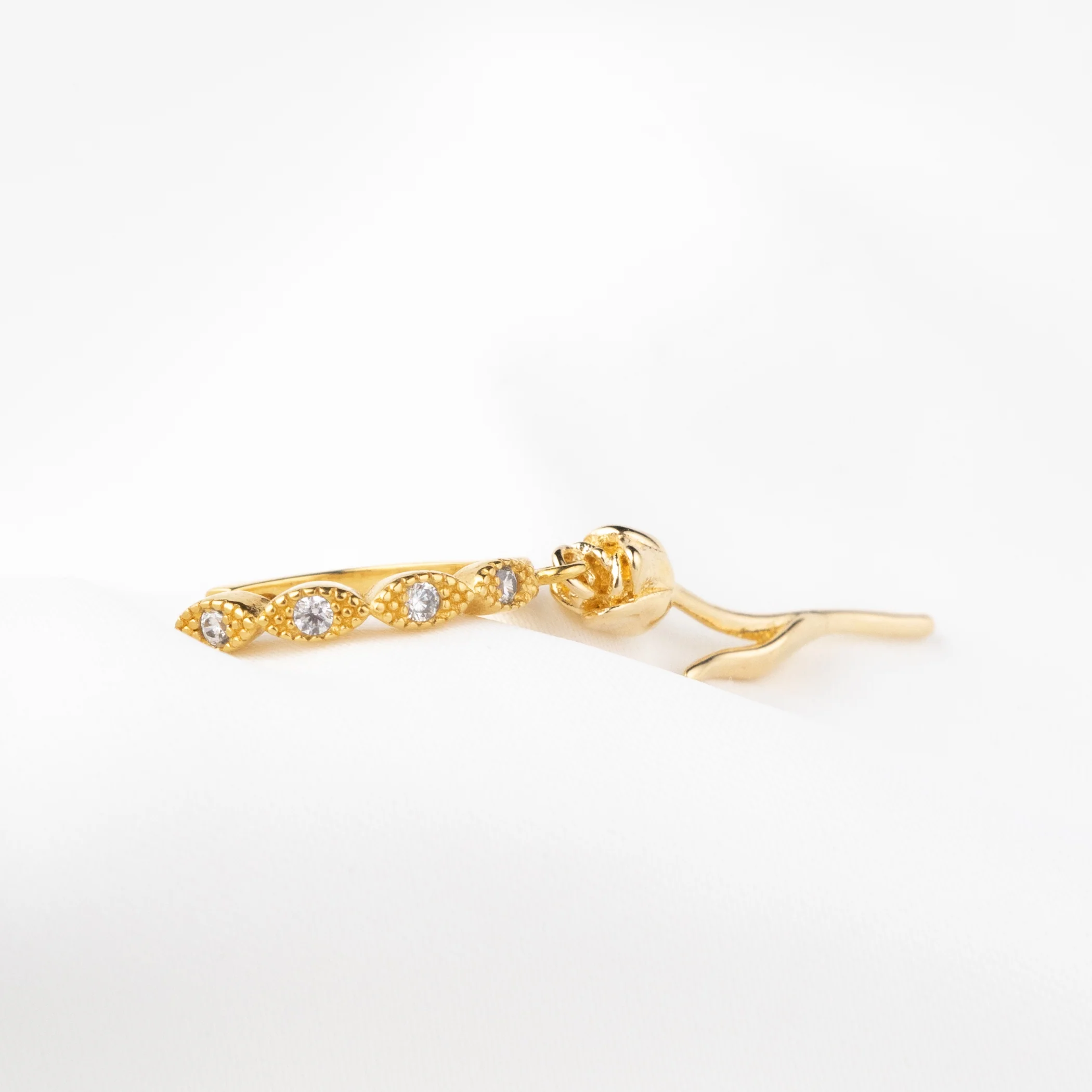 Golden Tulip Earring - Image 2