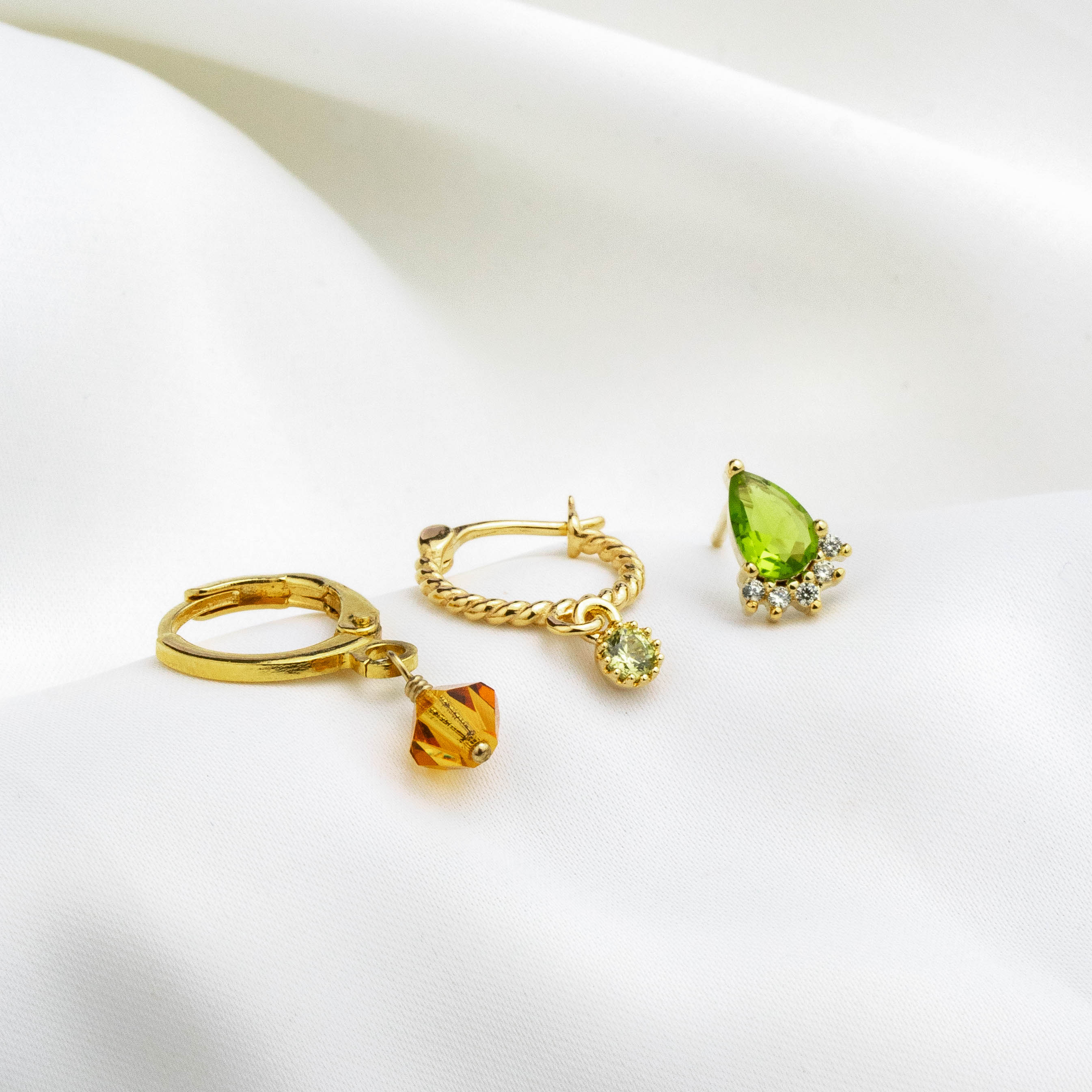 Peridot Zirconia Earring - Image 3