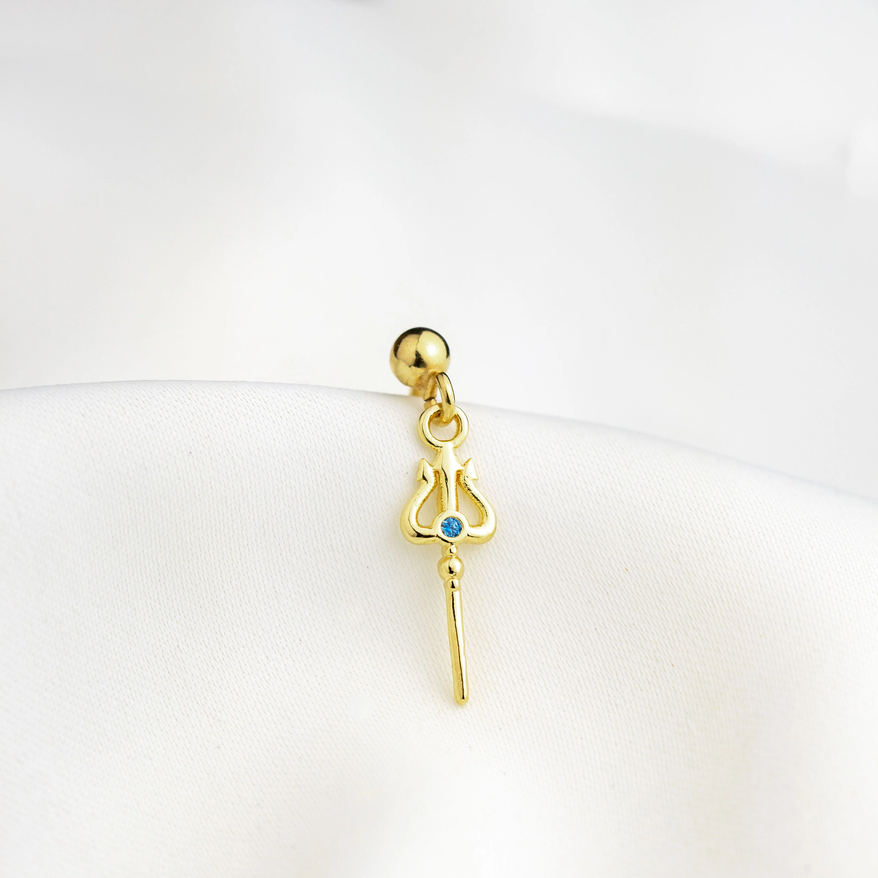 Poseidon's Trident Earpin