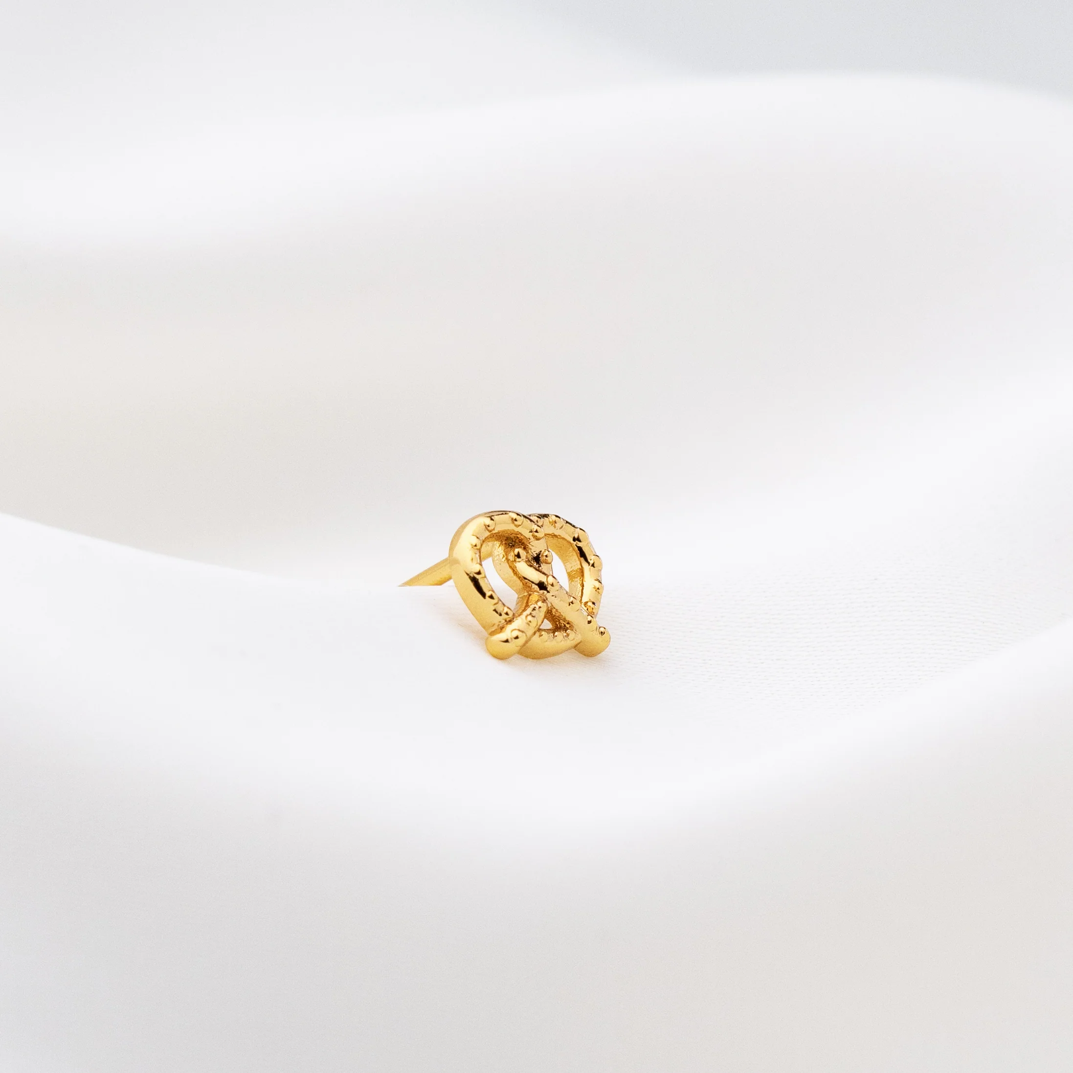 Pretzel Stud - Image 3