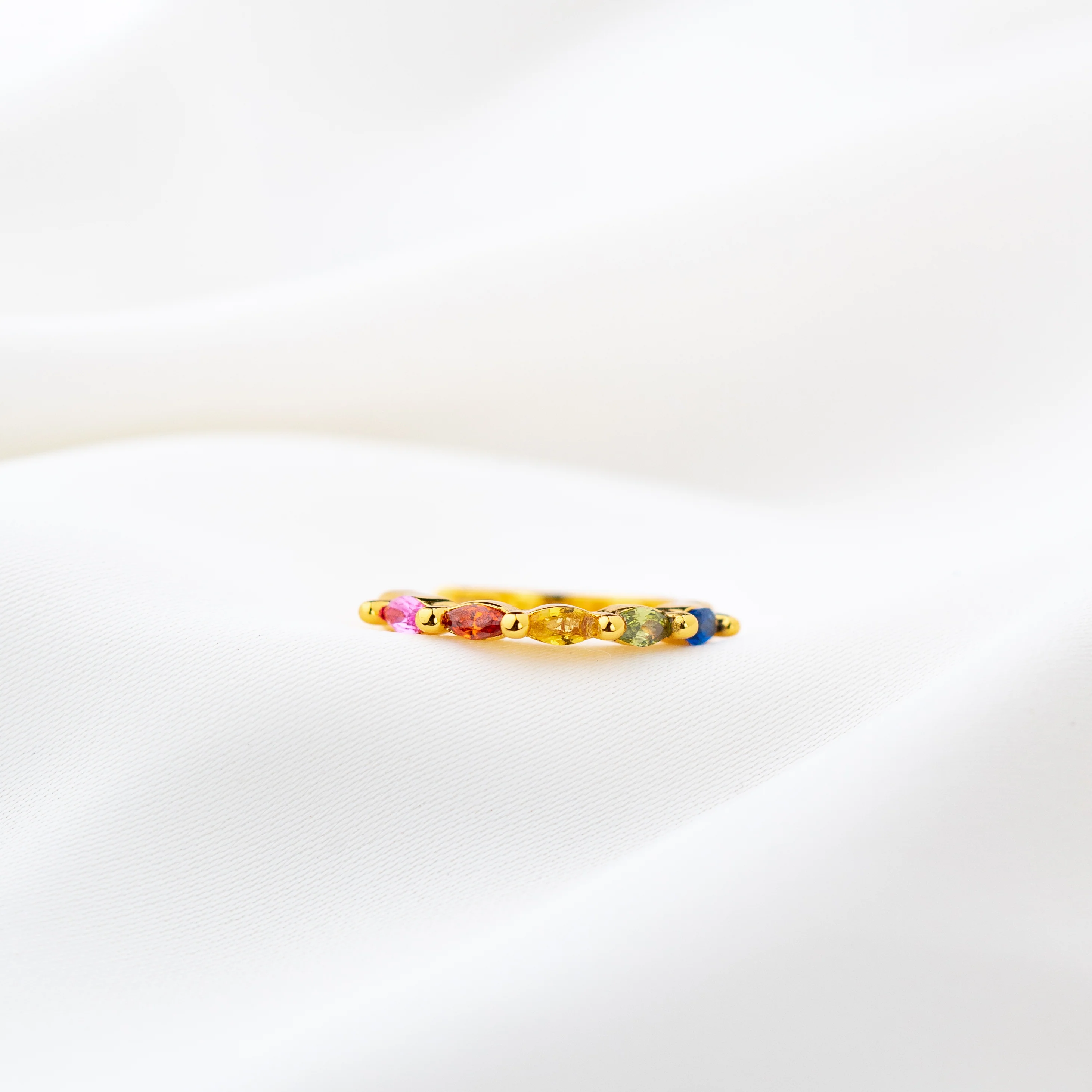 Rainbow hoop - Image 2