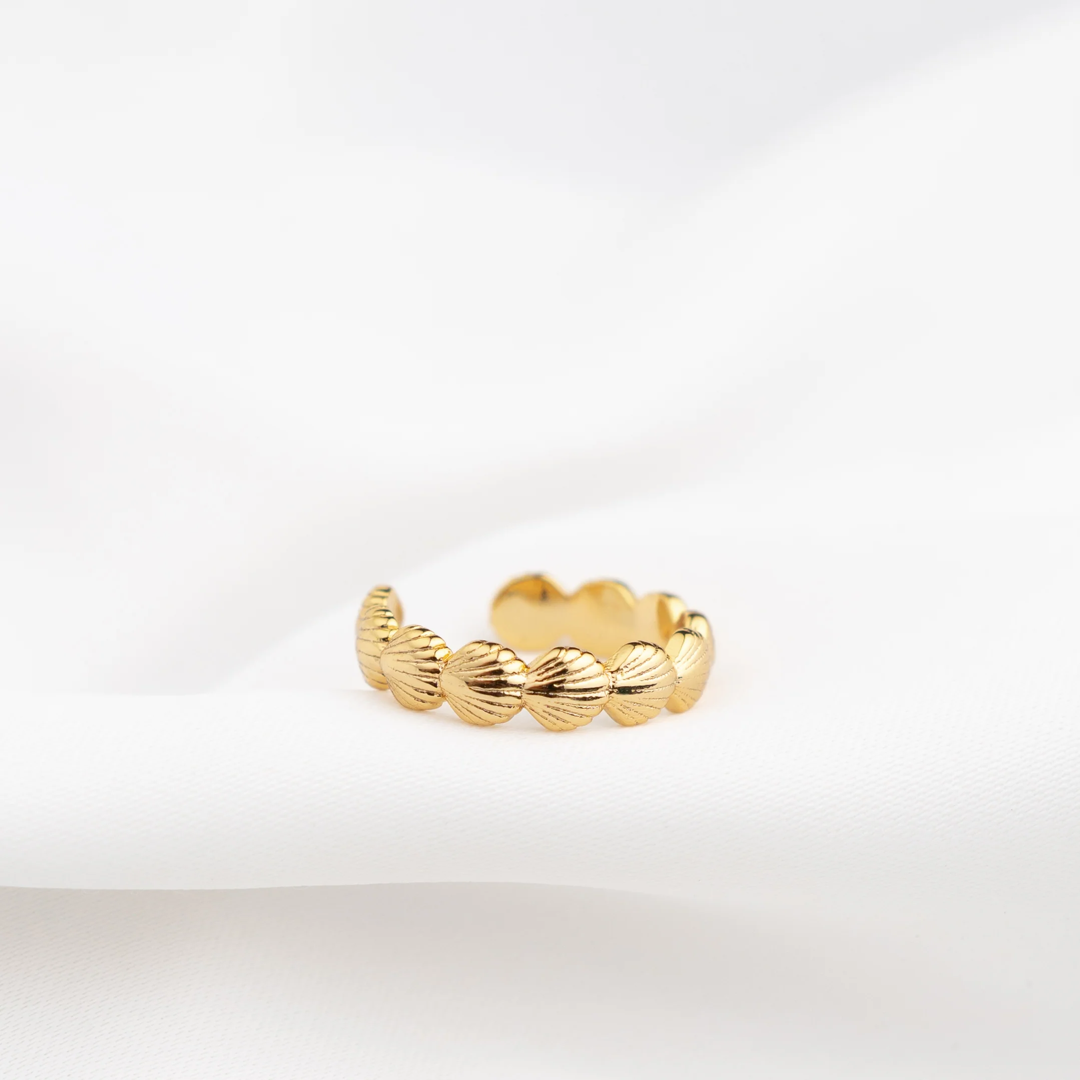 Shell Cuff