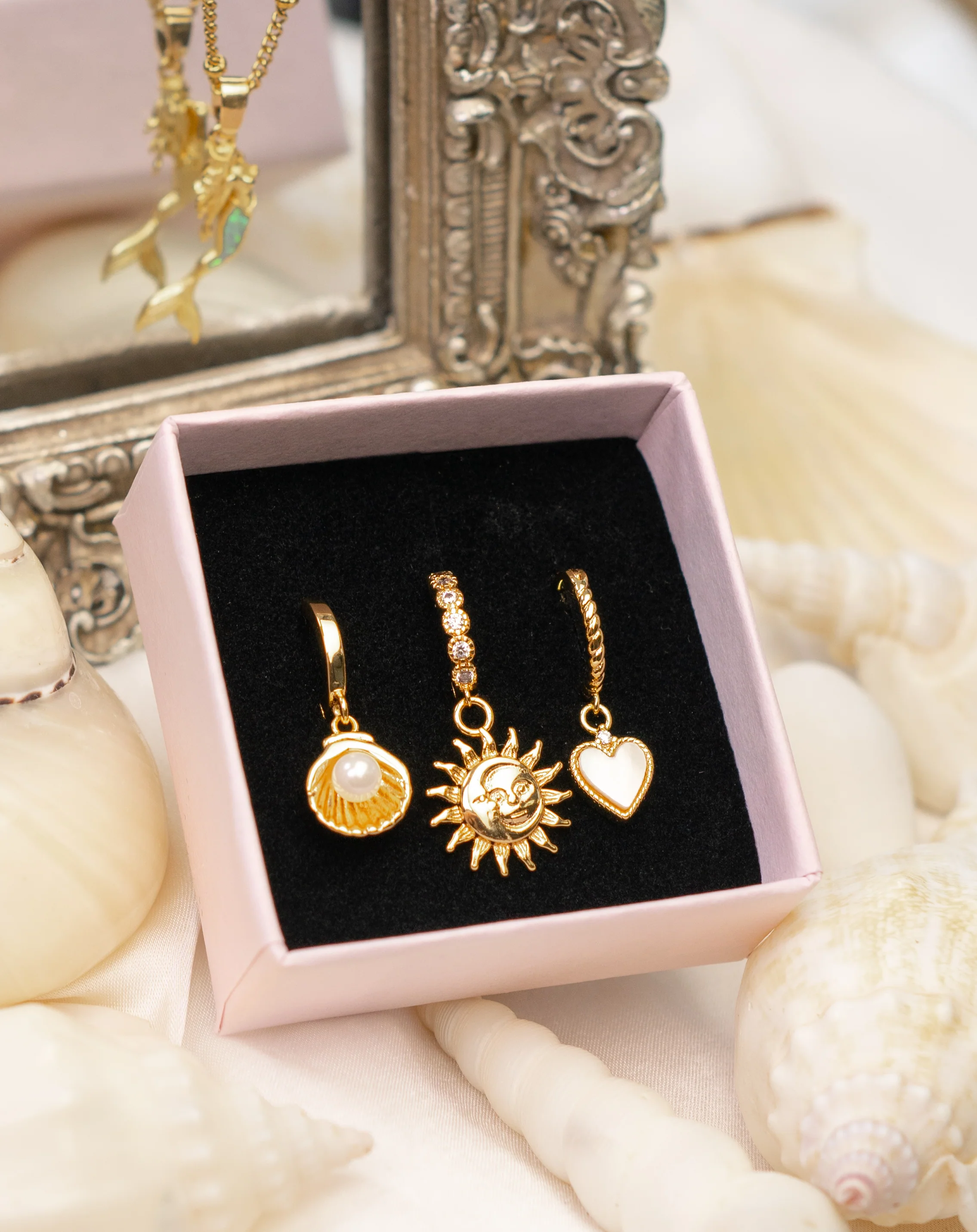 Shell Pearl Earring - Image 2