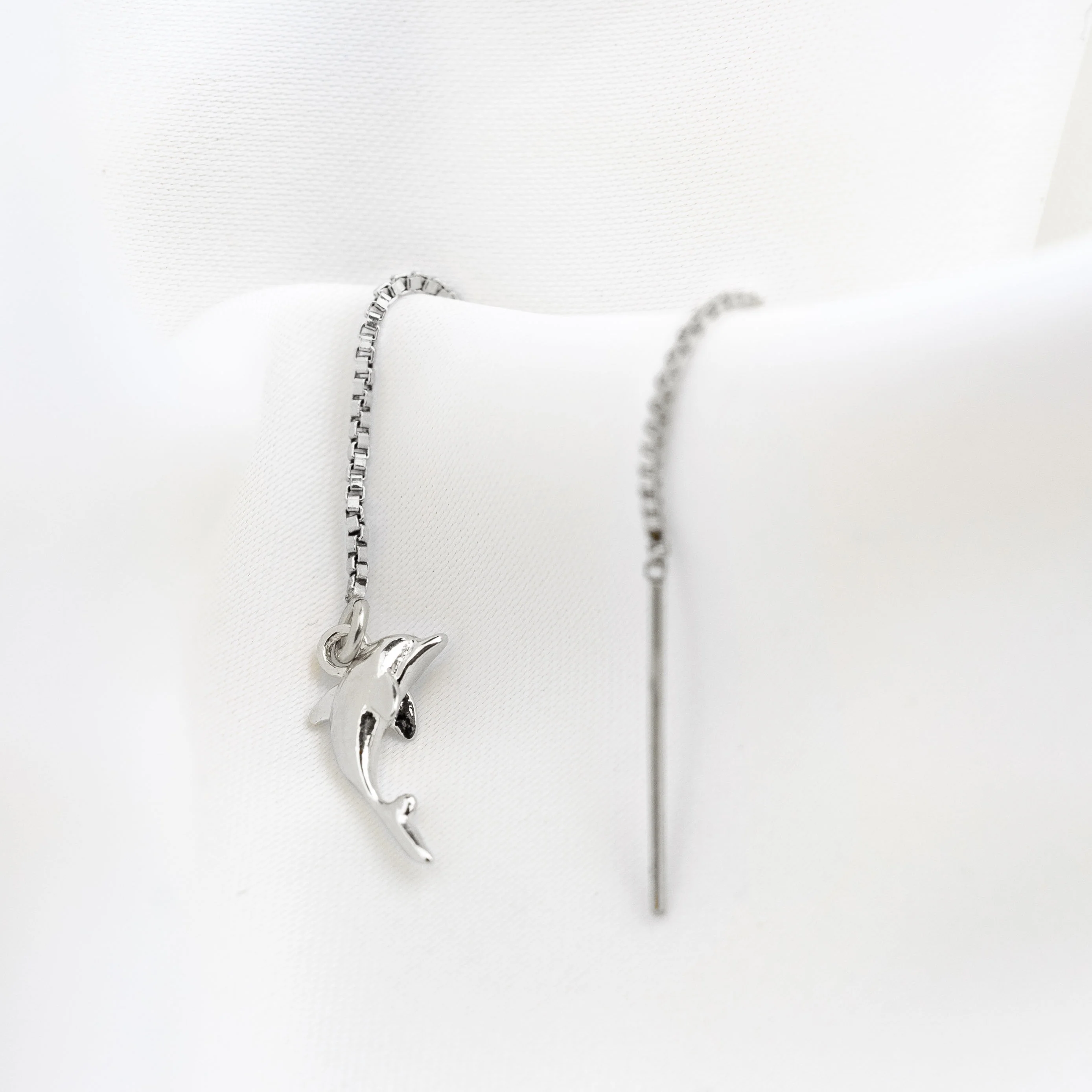 Silver Baby Dolphin Earthread