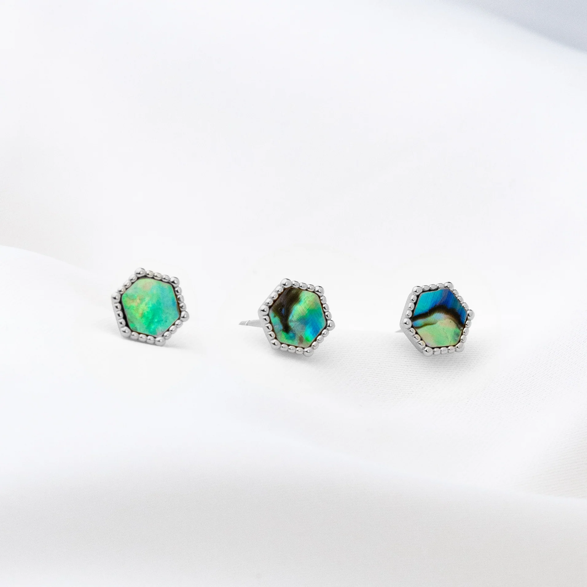Silver Mother Of Pearl Stud - Image 2
