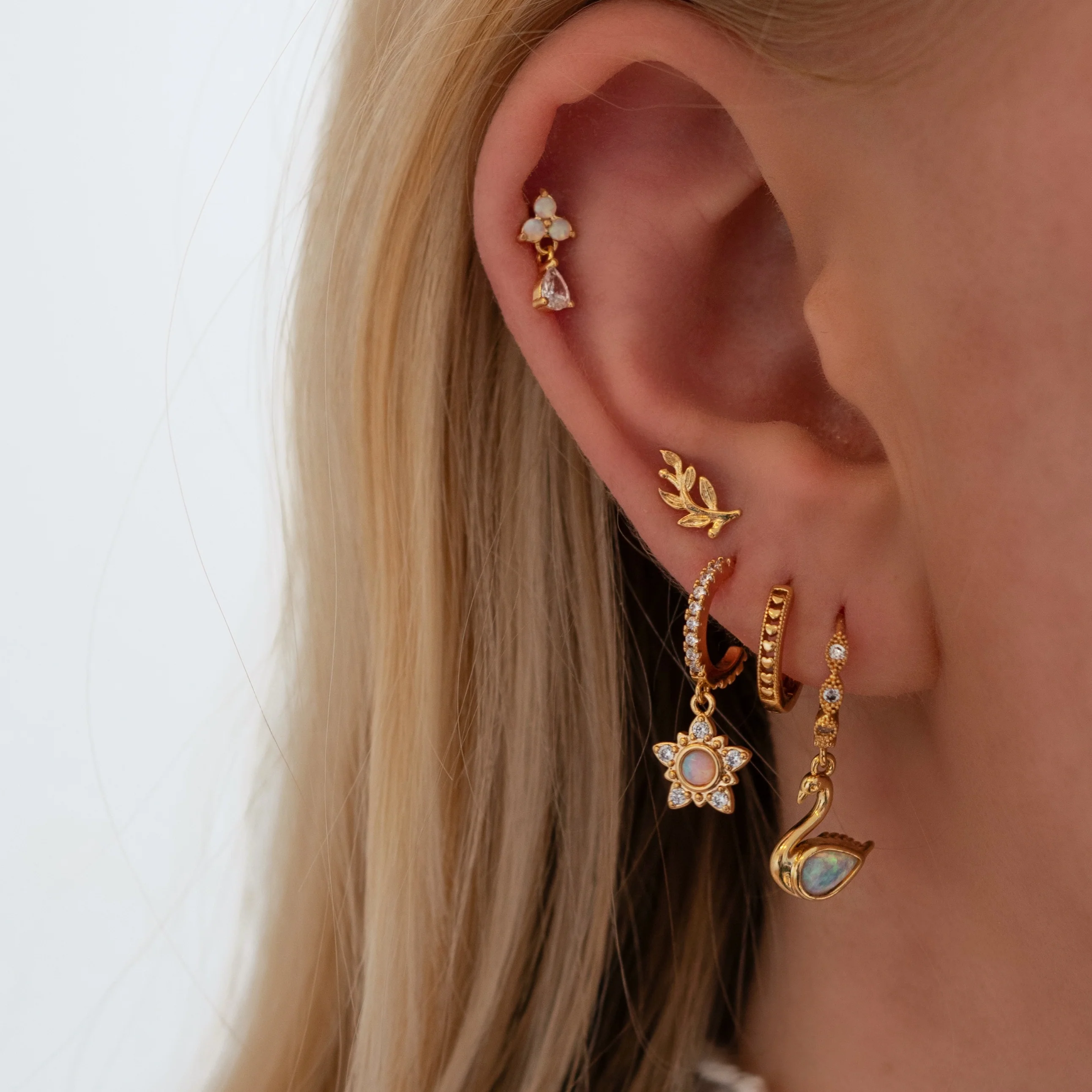 Silver Oriental Opal Flower Earring - Image 3