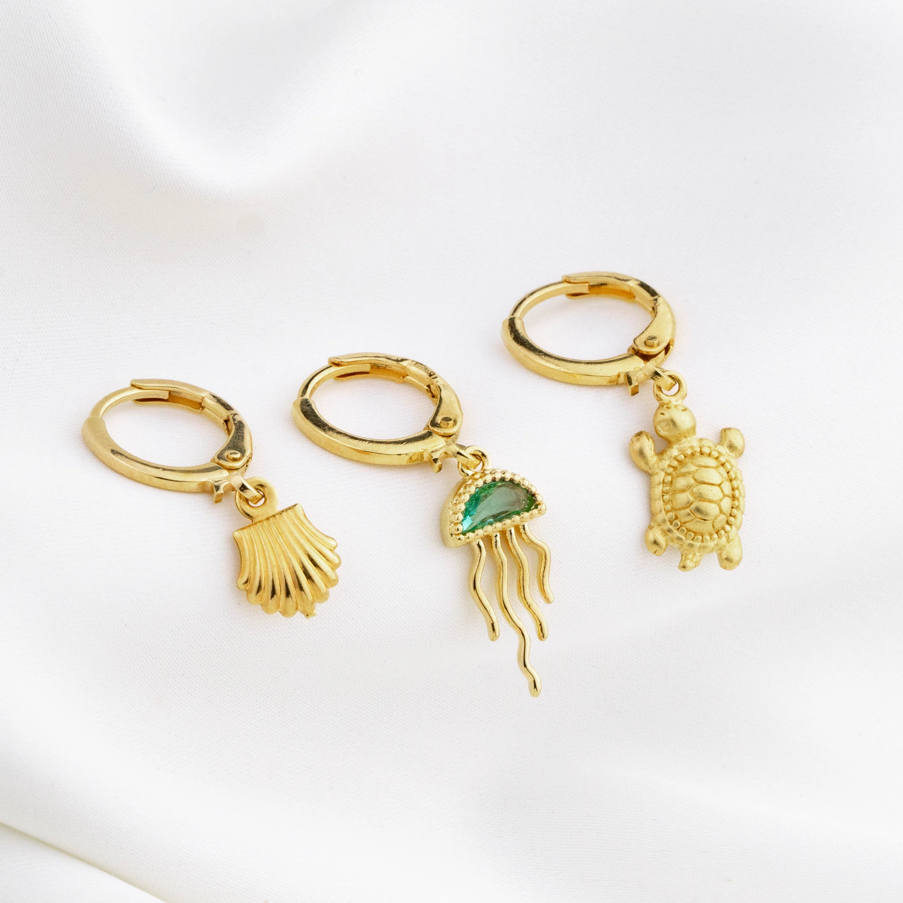 Small Golden Turtle Earring - Image 3