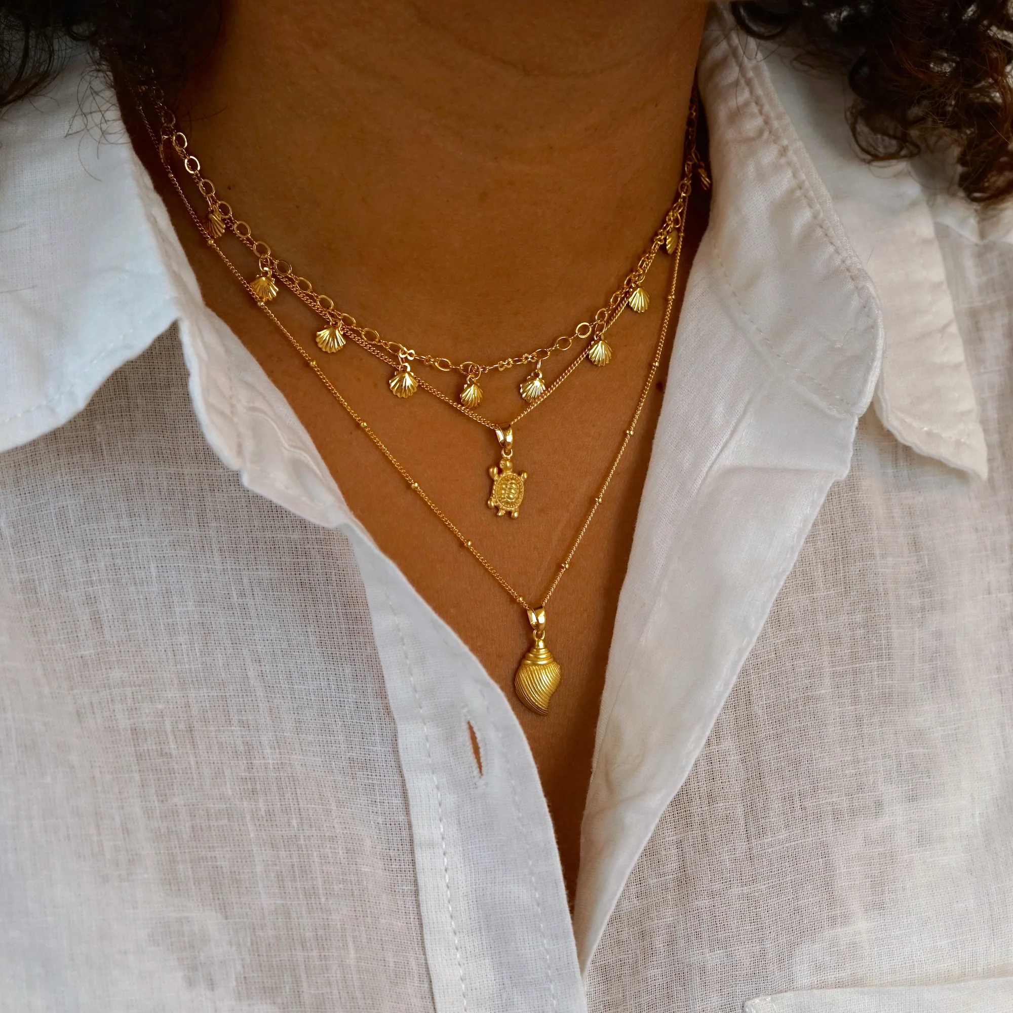 Small Golden Turtle Necklace - Image 2
